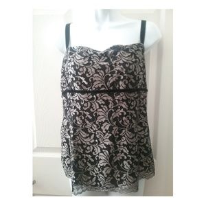 New Ann Taylor Black & Beige Camisole Size 14